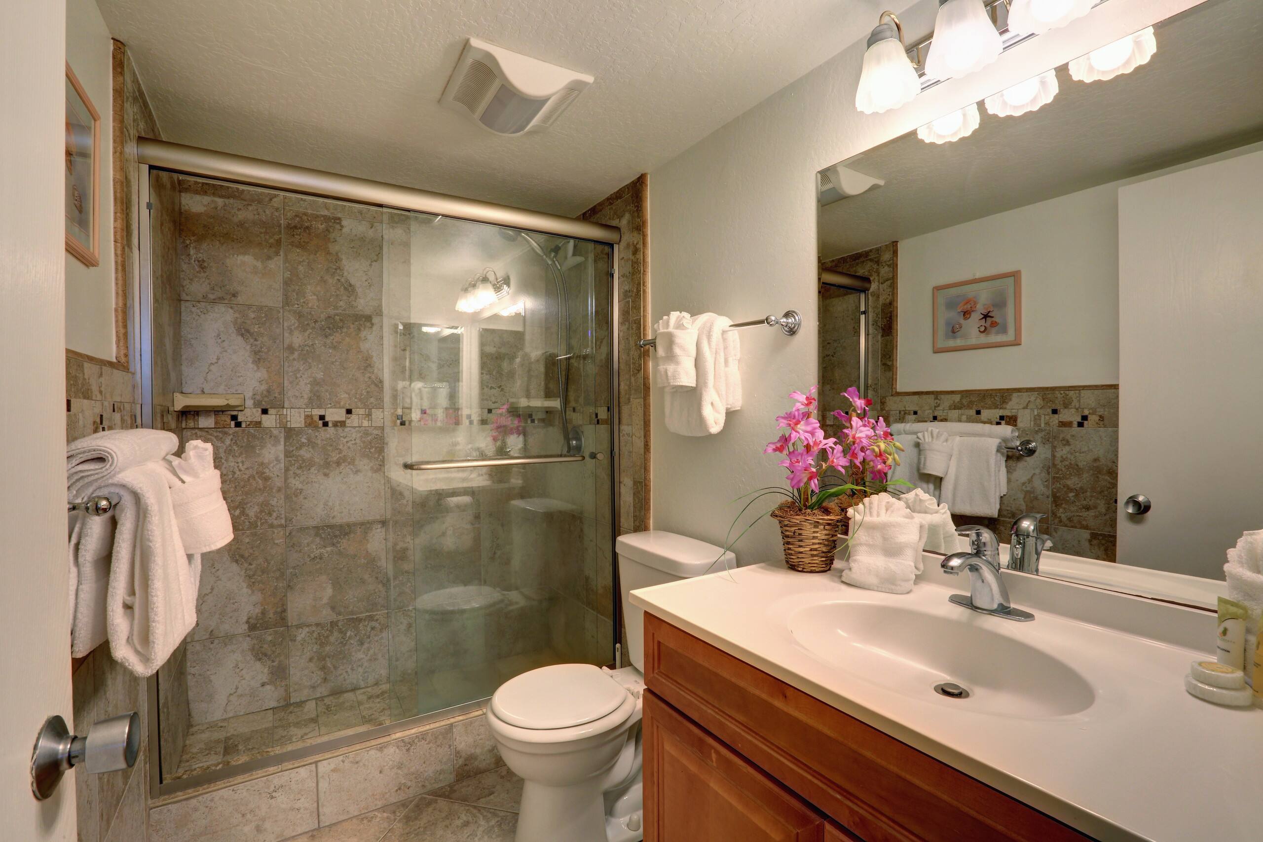 Condo in Kihei · ★5.0 · 1 bedroom · 2 beds · 1.5 baths - Image 17