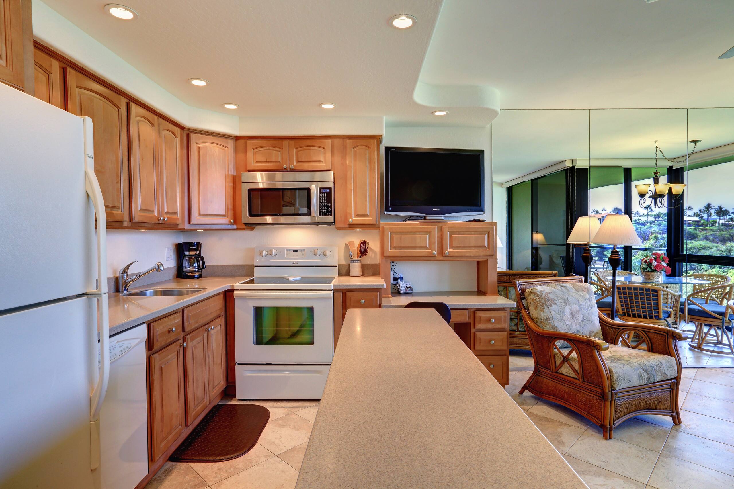 Condo in Kihei · ★5.0 · 1 bedroom · 2 beds · 1.5 baths - Image 3