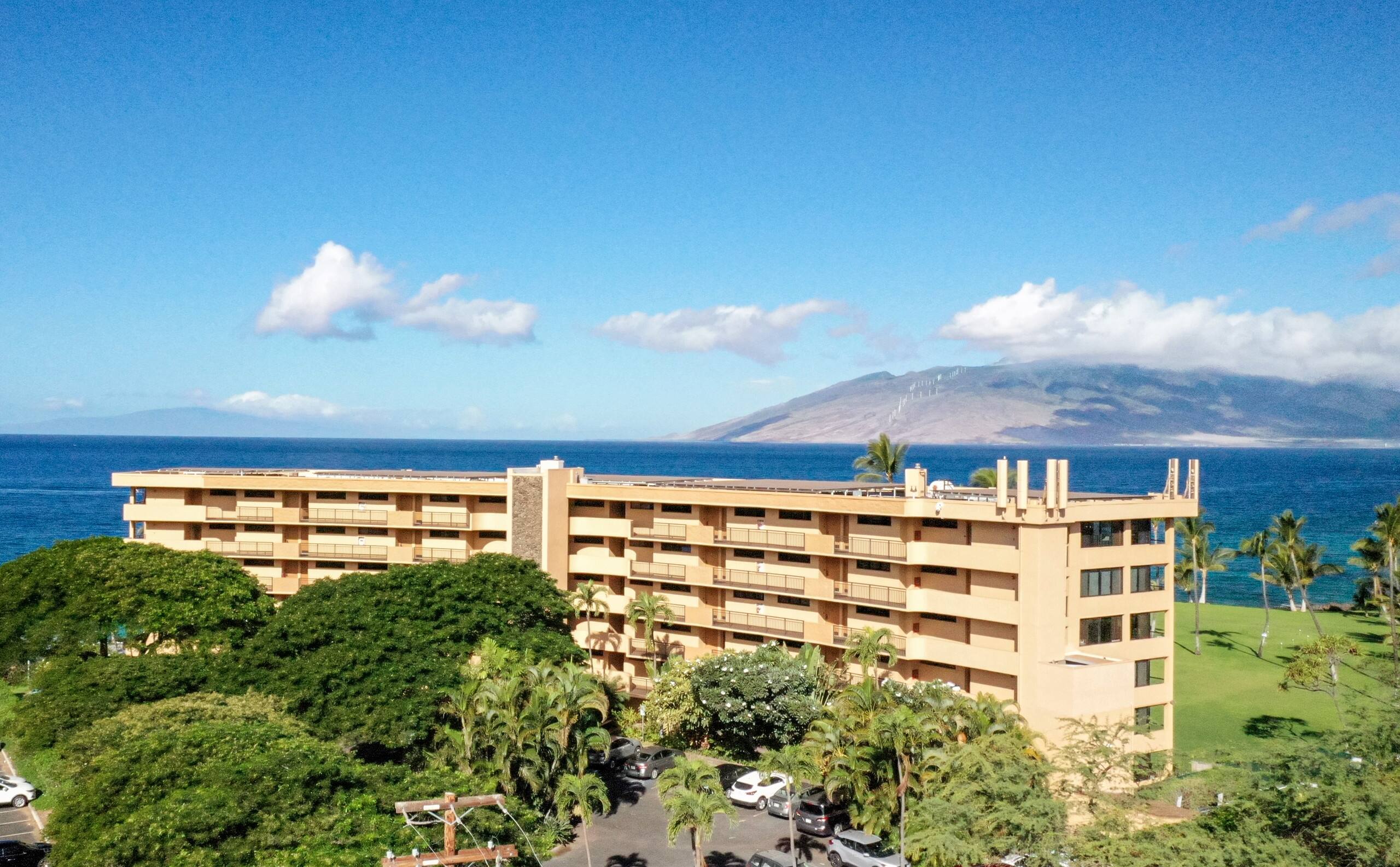 Condo in Kihei · ★5.0 · 1 bedroom · 2 beds · 1.5 baths - Image 18