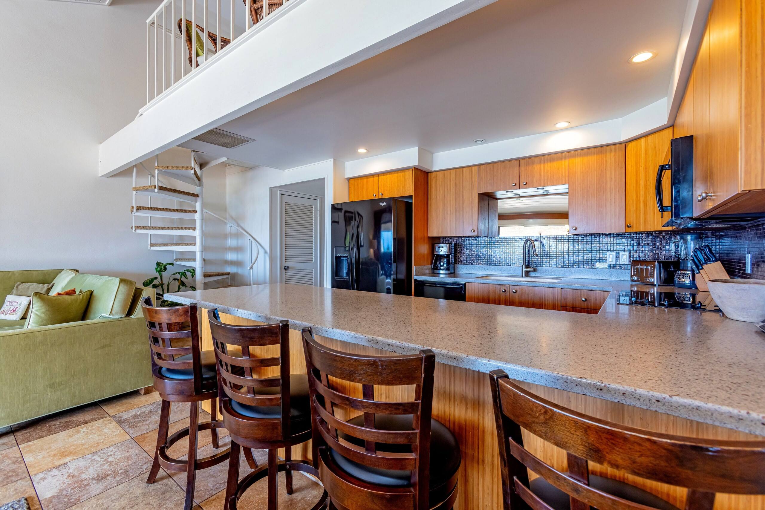 Condo in Kihei · ★4.25 · 2 bedrooms · 4 beds · 2 baths - Image 14