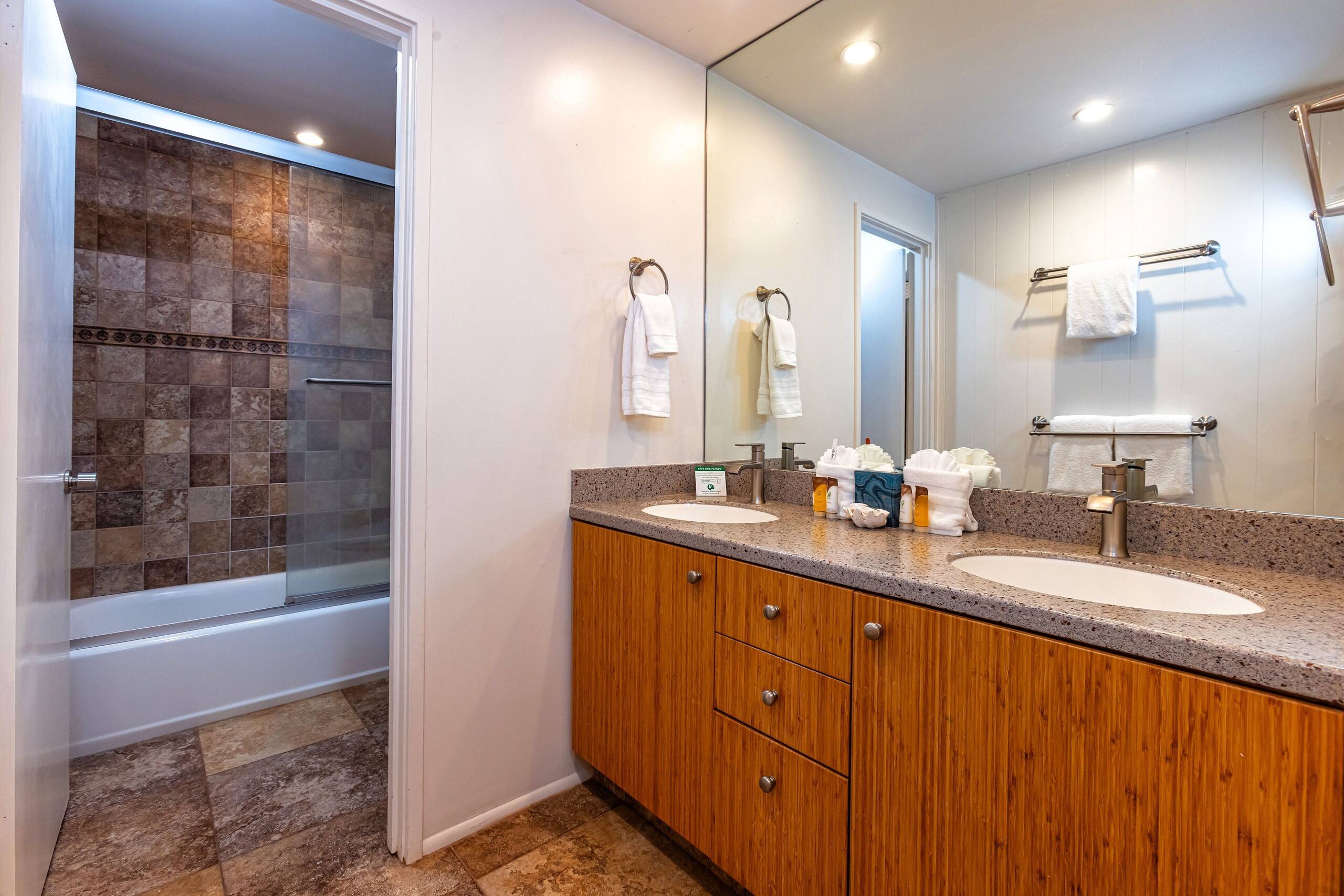 Condo in Kihei · ★4.25 · 2 bedrooms · 4 beds · 2 baths - Image 24