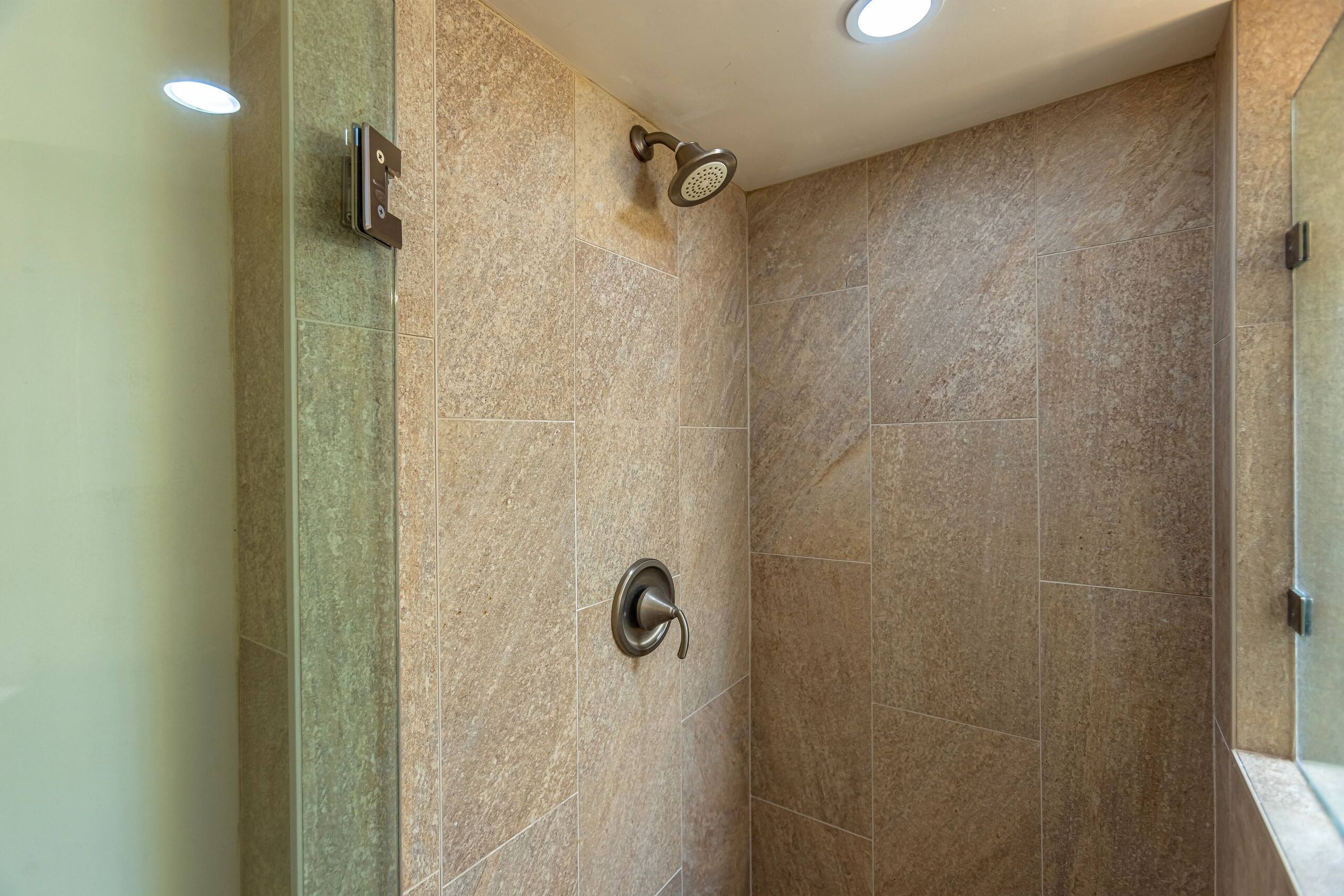 Condo in Kihei · ★4.25 · 2 bedrooms · 4 beds · 2 baths - Image 27
