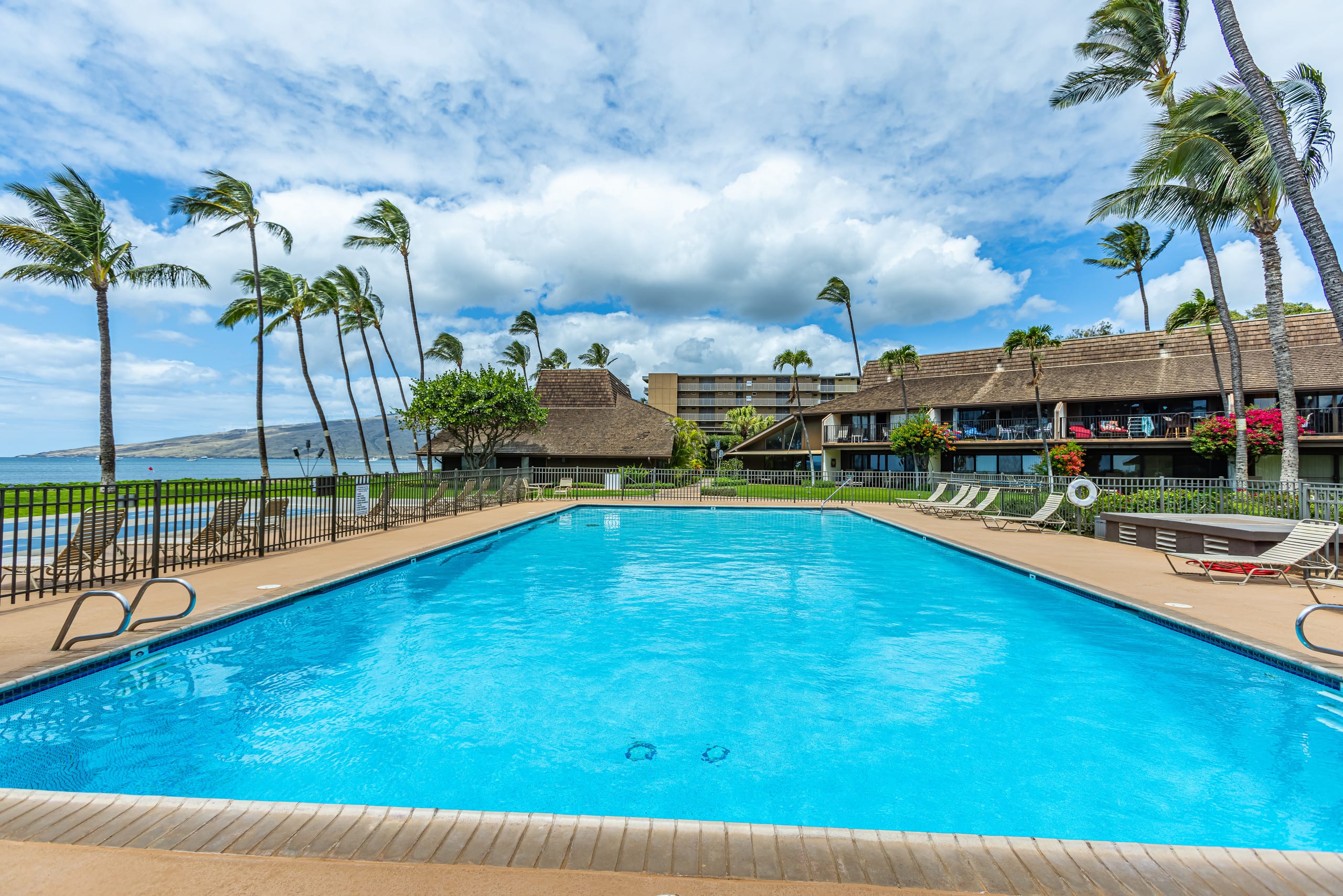 Condo in Kihei · ★4.25 · 2 bedrooms · 4 beds · 2 baths - Image 28