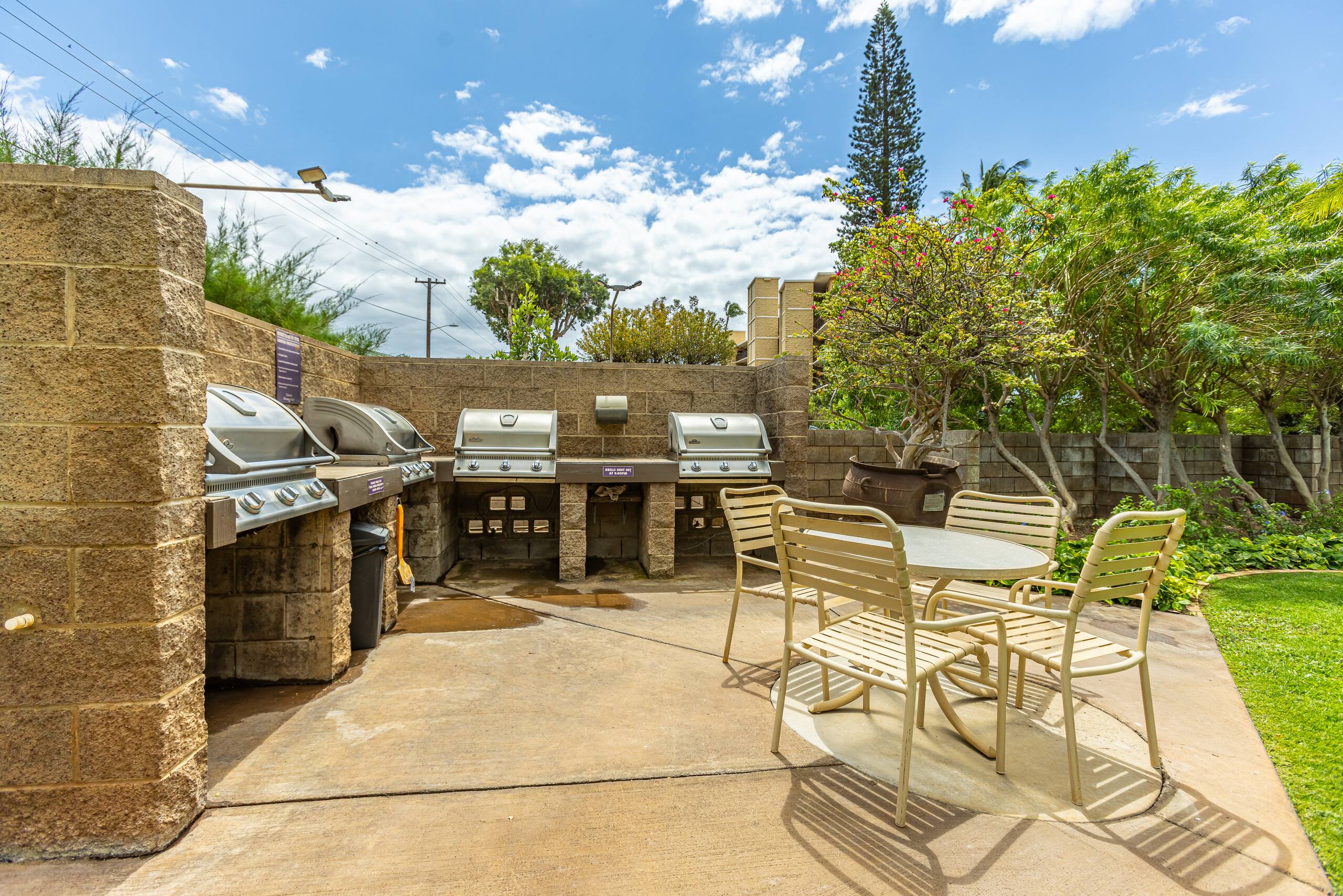 Condo in Kihei · ★4.25 · 2 bedrooms · 4 beds · 2 baths - Image 35