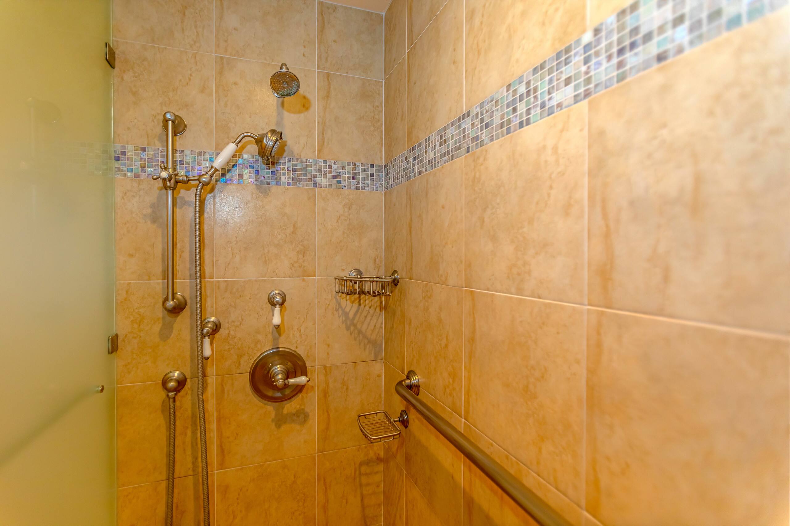 Condo in Wailea · ★5.0 · 1 bedroom · 1 bed · 2 baths - Image 22