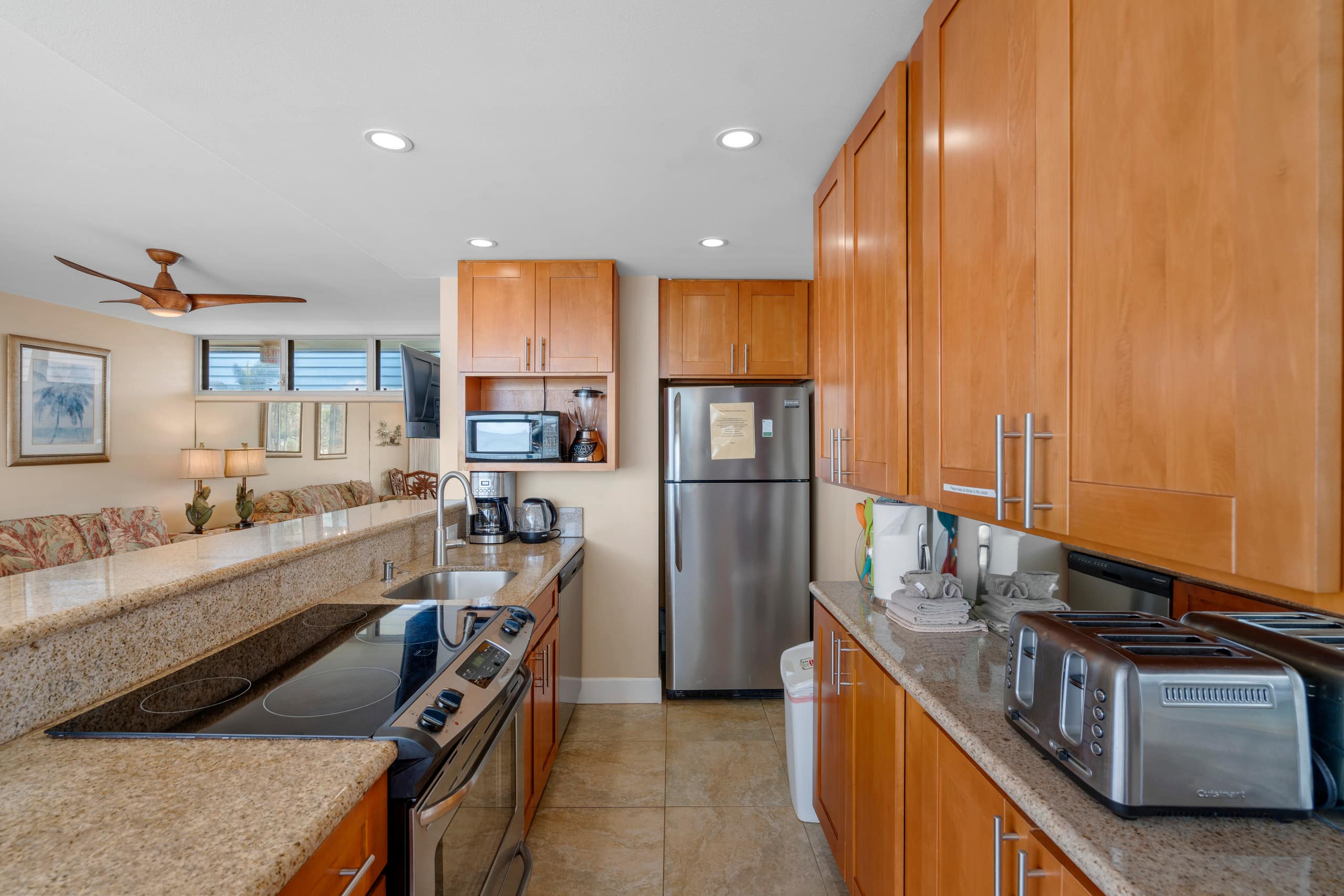 Condo in Kihei · ★5.0 · 2 bedrooms · 3 beds · 2 baths - Image 14