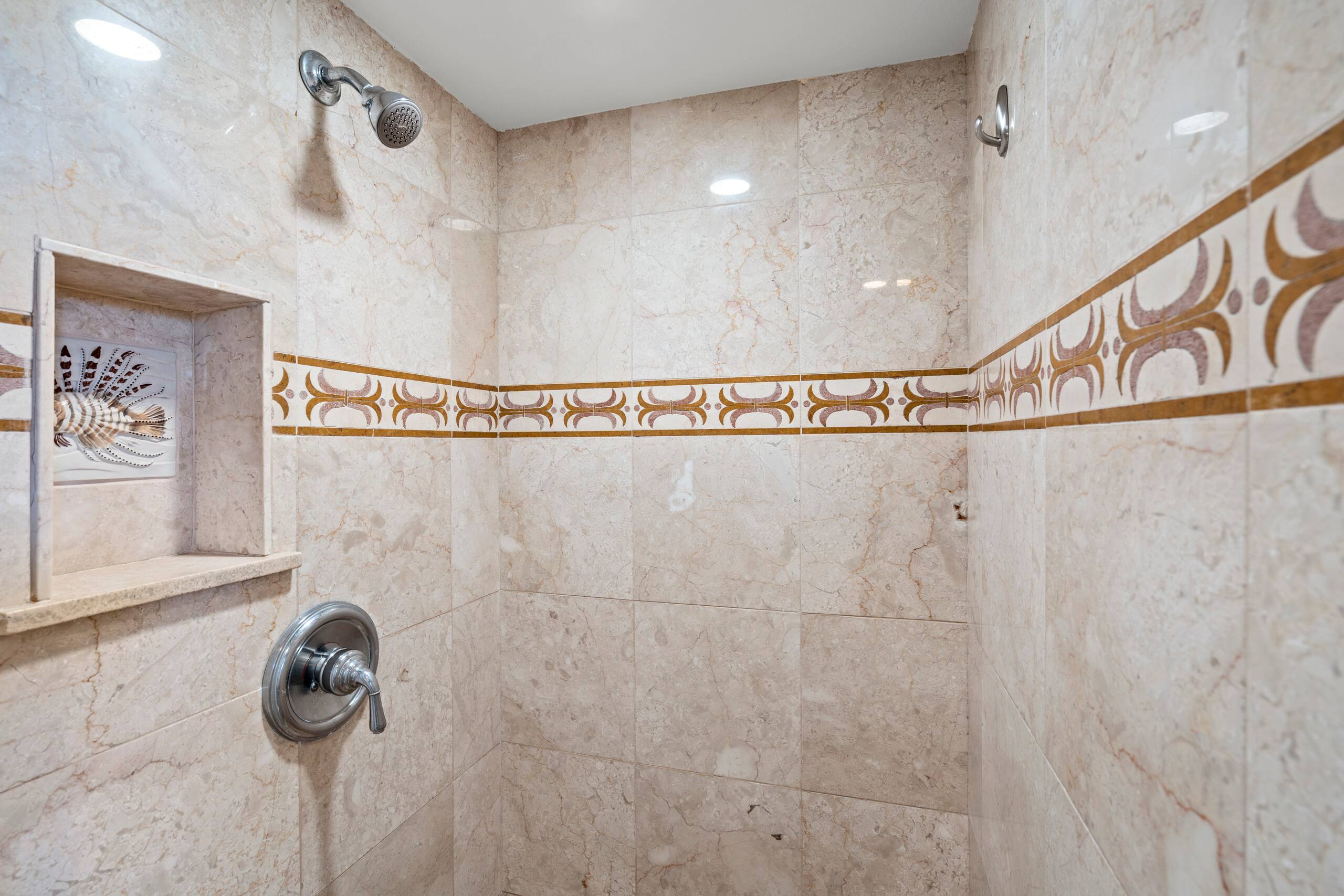 Condo in Kihei · ★5.0 · 2 bedrooms · 3 beds · 2 baths - Image 26