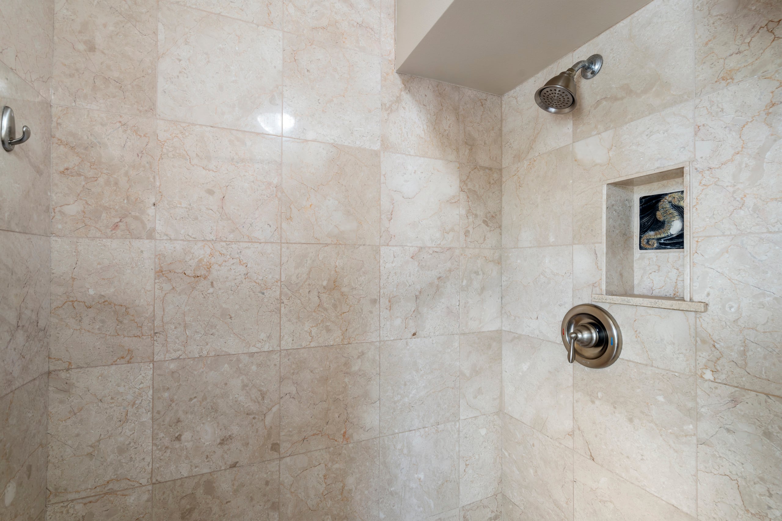 Condo in Kihei · ★5.0 · 2 bedrooms · 3 beds · 2 baths - Image 25