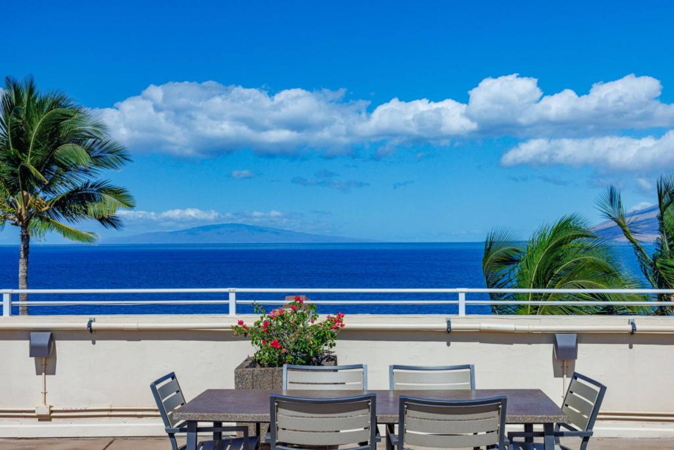 Condo in Kihei · ★4.67 · 2 bedrooms · 3 beds · 2 baths - Image 25
