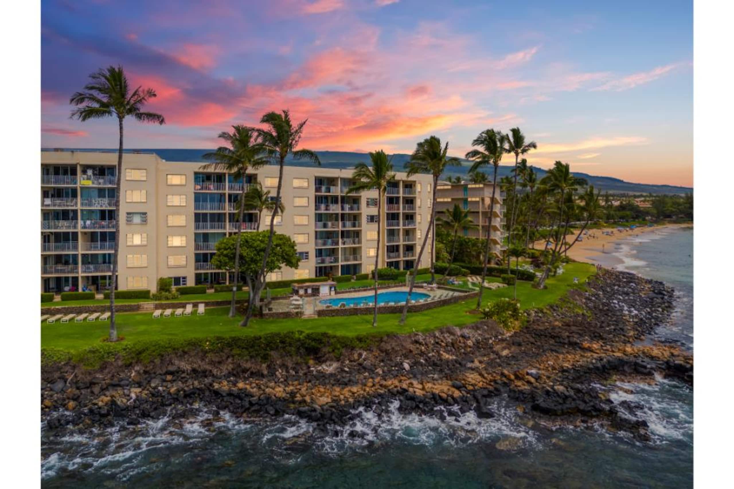Condo in Kihei · ★4.67 · 2 bedrooms · 3 beds · 2 baths - Image 30