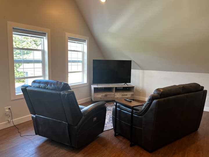 Blueberry Loft - Kitimat