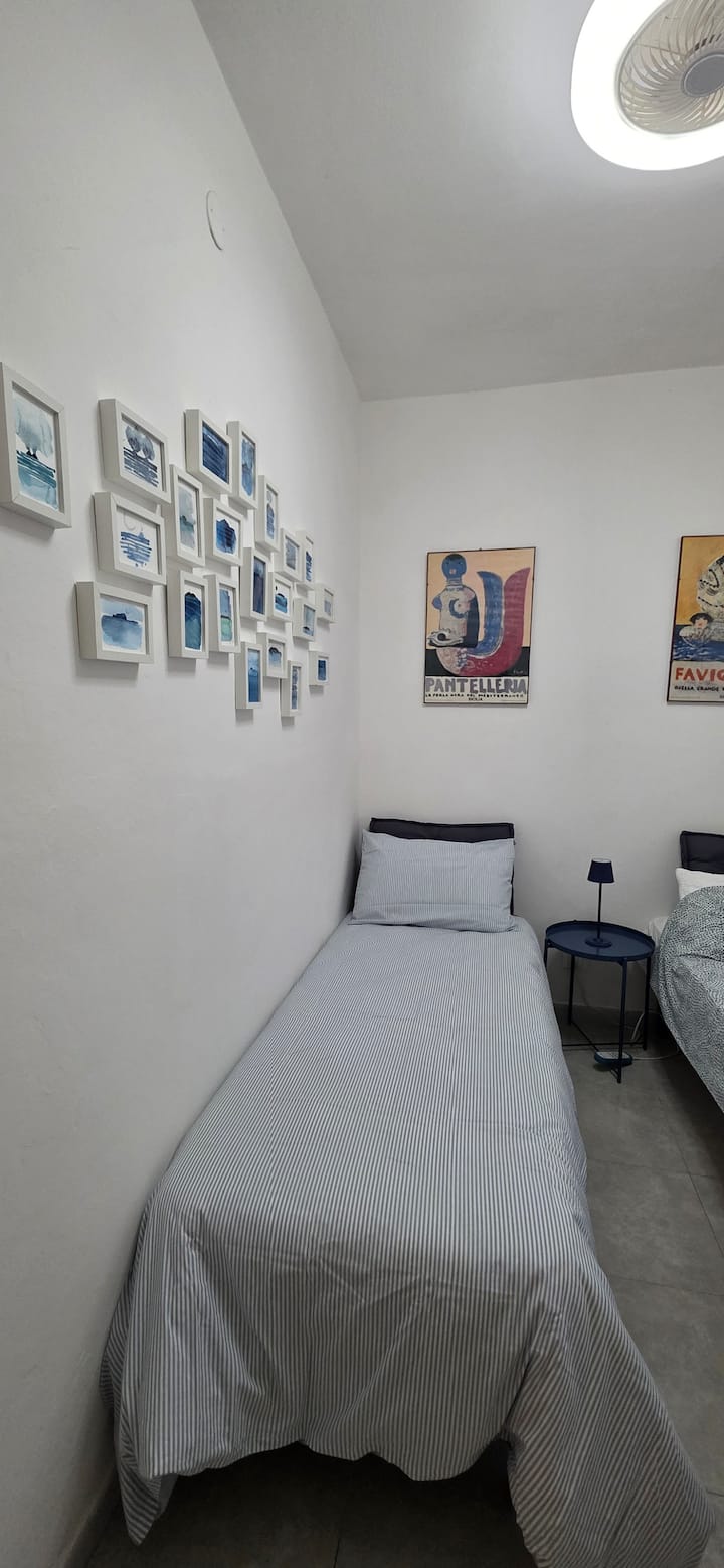 Dhomë gjumi 2