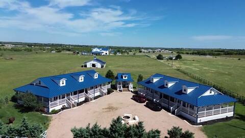 TWIN CABINS - EVENTS ONLY