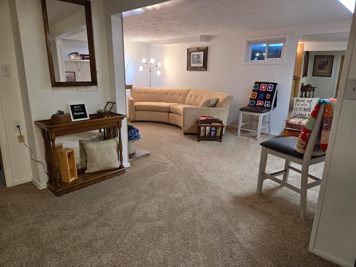 Mission Meadows, Basement Apt, No Cleaning Fee - Spokane Valley, WA