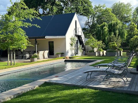 Franschhoek River House on La Grange de Cabrière