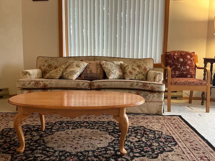 Octagonal  Mountain View Paradise - Wenatchee, WA
