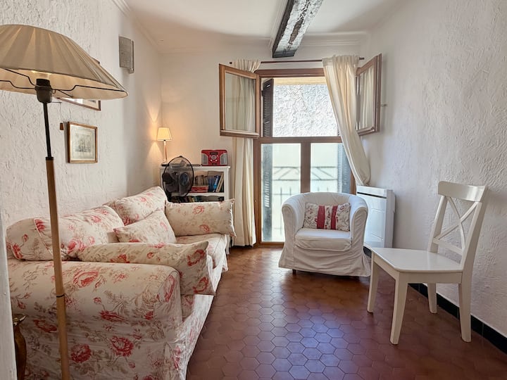 Charmante Maison De Pêcheurs - Vieil Antibes - Ac - Plage des pêcheurs - Antibes