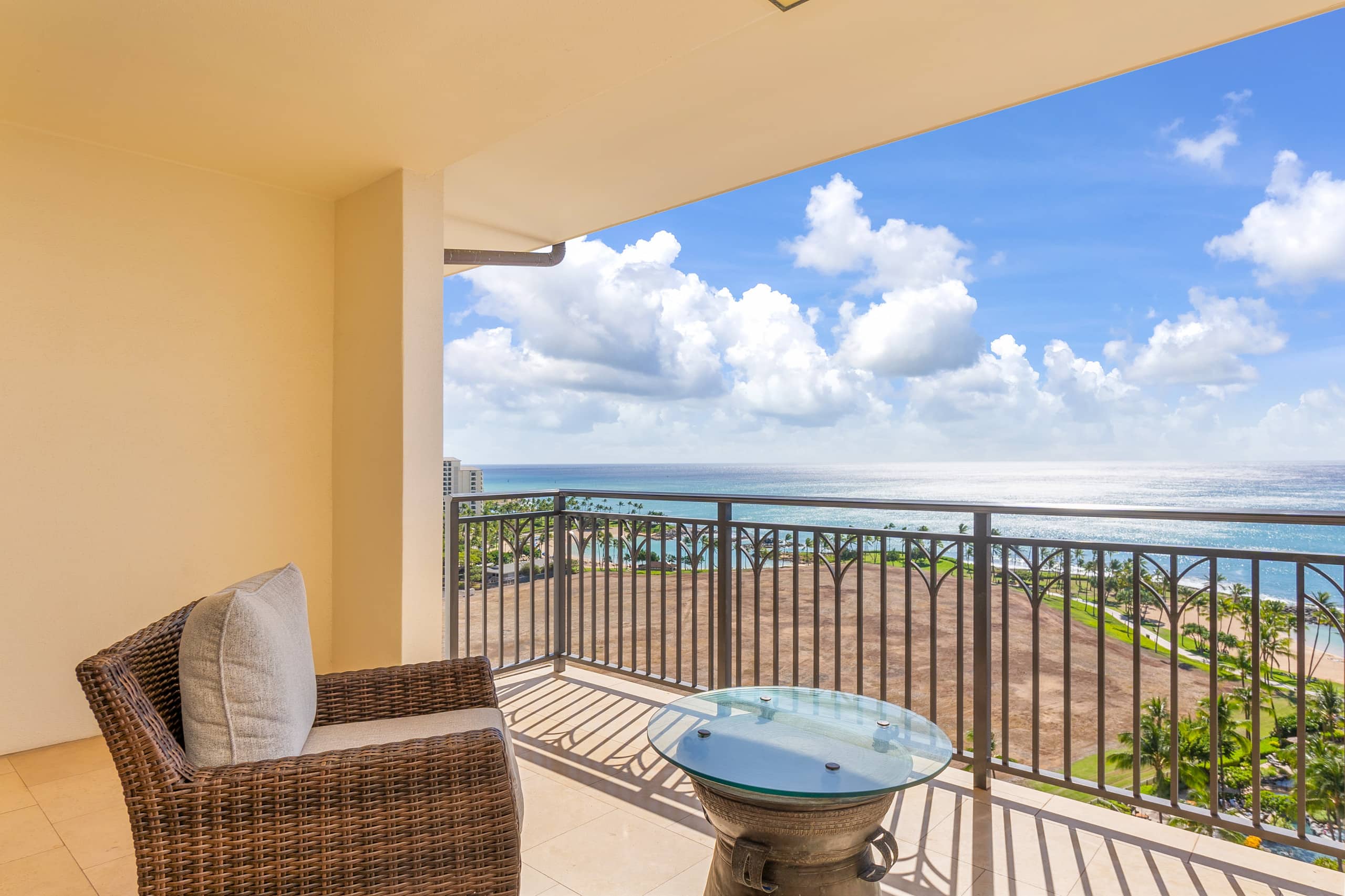 TOP Floor Penthouse with Panoramic View - Image 20