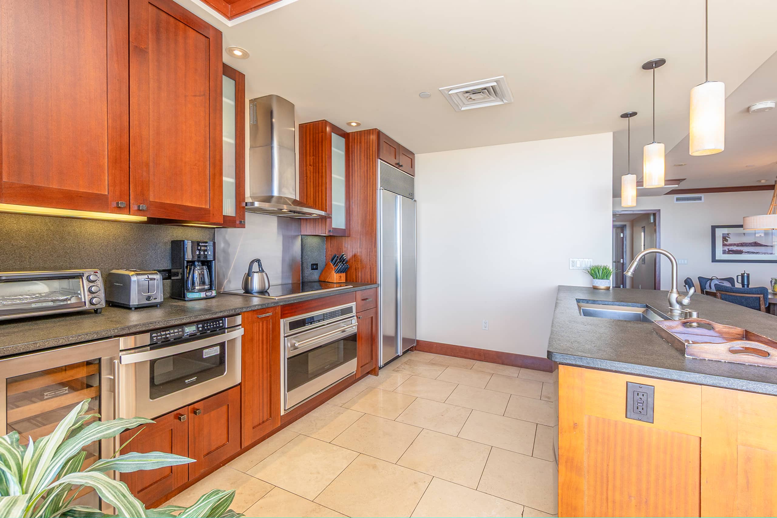 TOP Floor Penthouse with Panoramic View - Image 6