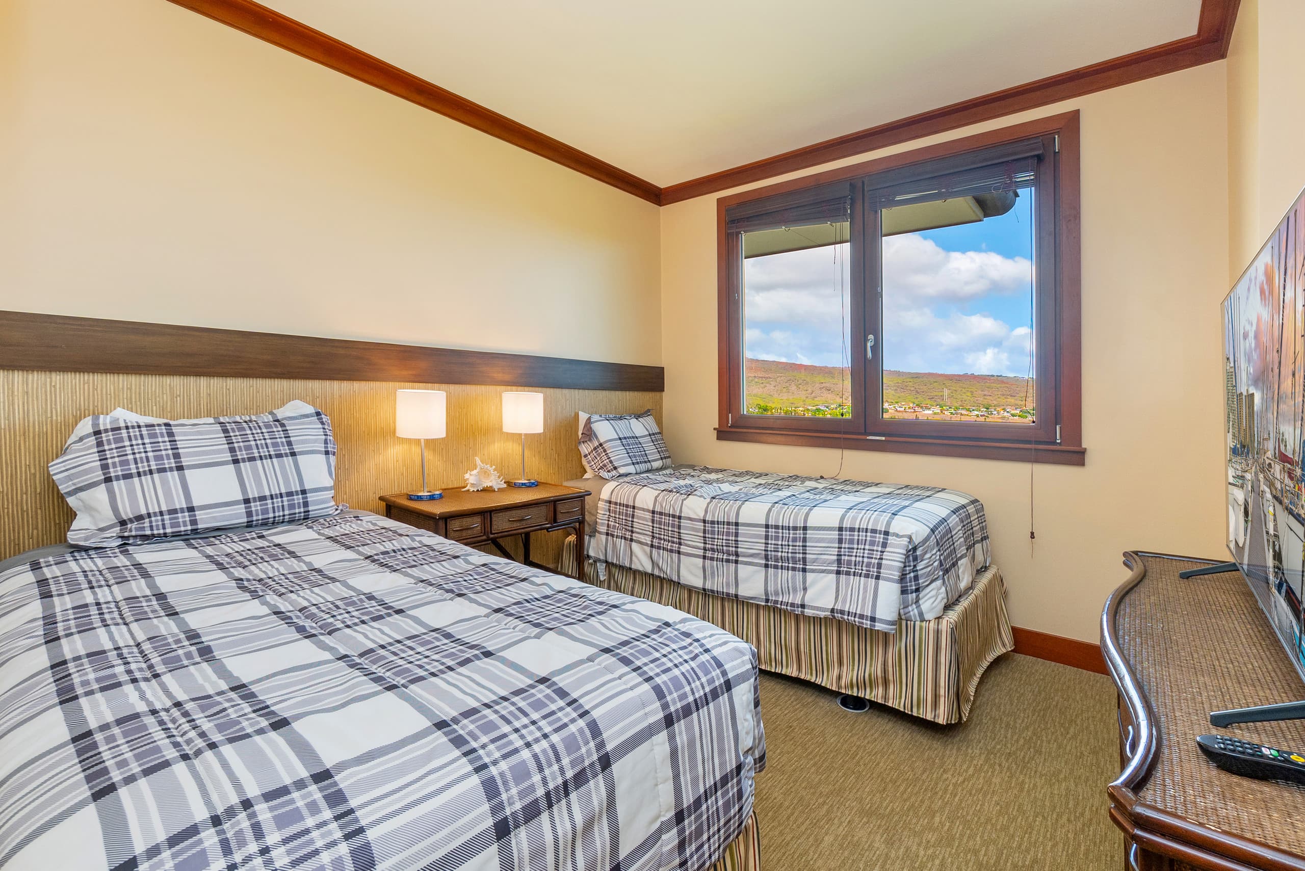 TOP Floor Penthouse with Panoramic View - Image 14