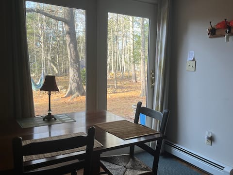 Successful Airbnb property: Private Guest Apartment with separate entrance. in Wiscasset