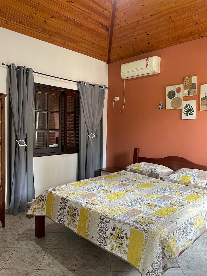 غرفة النوم 1