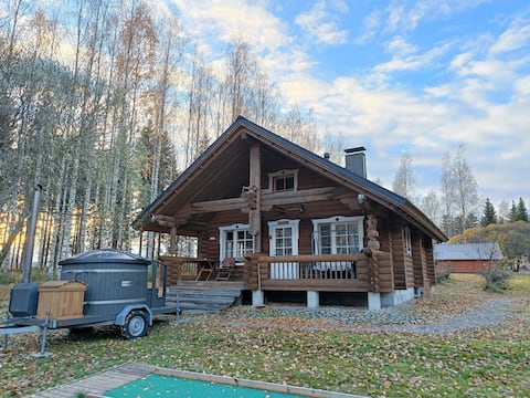 Cozy cottage-karaoke by the lake, Jyväskylä region