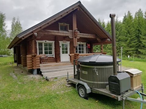 Cozy cottage-karaoke by the lake, Jyväskylä region