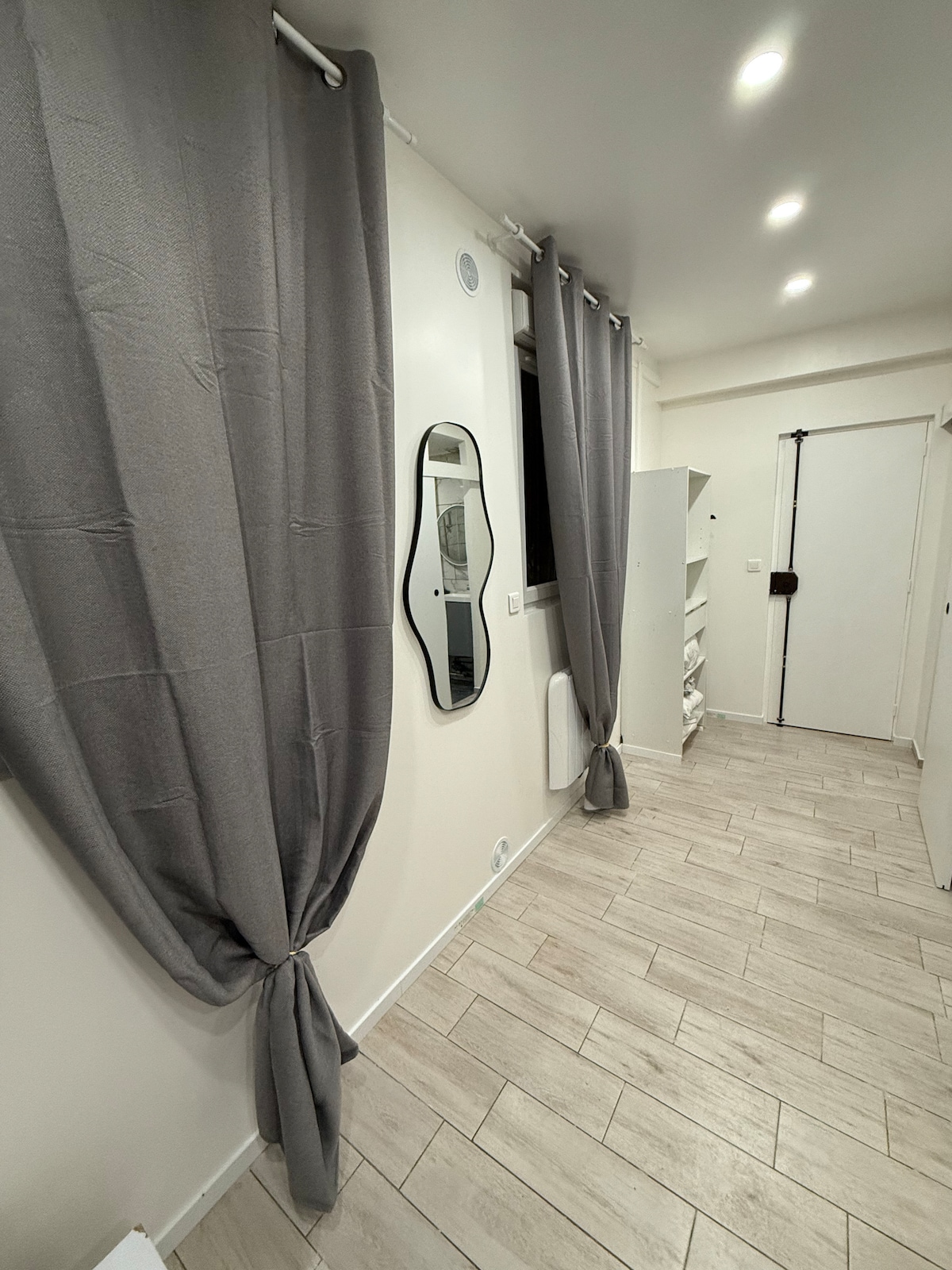 Top Airbnb: Studio on the hillsides of Argenteuil in Argenteuil