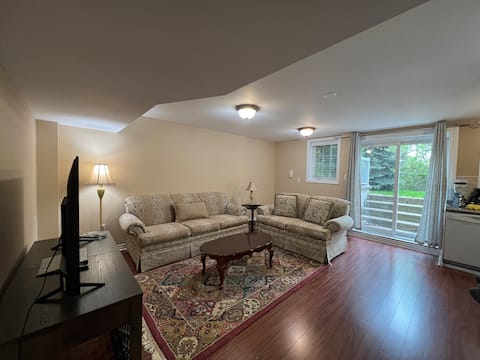 Top Airbnb: Private 2BR Suite for Family & Business Stays in Meadowvale Village