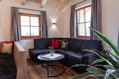 Erfolgreiche Airbnb-Immobilie: Ginzhof Bruck - Großglockner apartment in Bruck An Der Großglocknerstraße