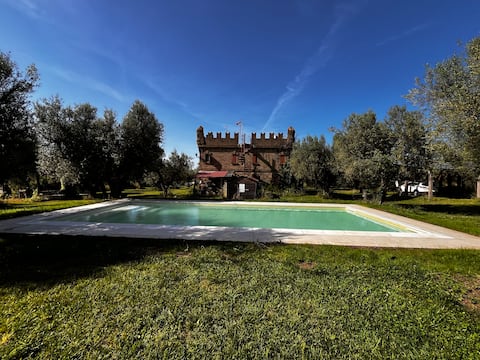 Country house I Merli: gran villa w/swimming pool!