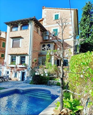 Can Pera Villa House TI183