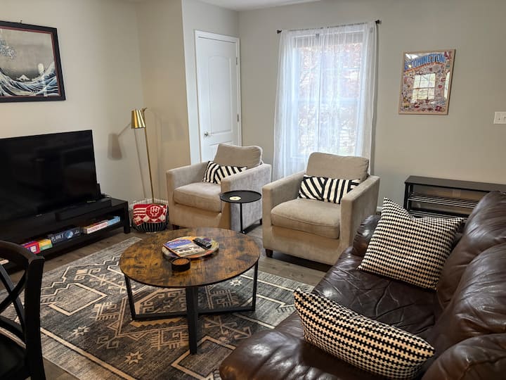 3 Bedroom Condo - Bloomington, IN
