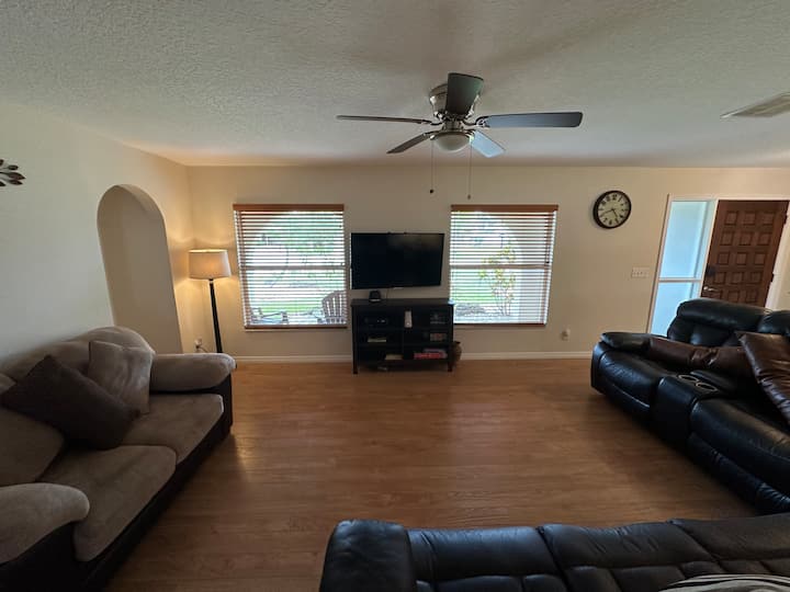 Stunning Family Canal Home With Heated Pool - Palm Coast, FL