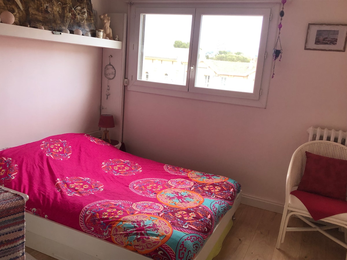 Легло от 140 см 