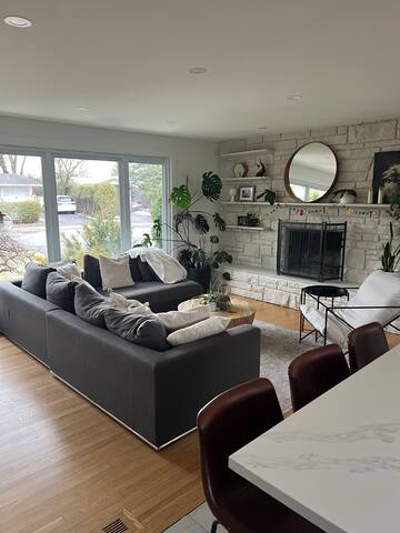 Ottawa Single Family Executive Home gallery image 5