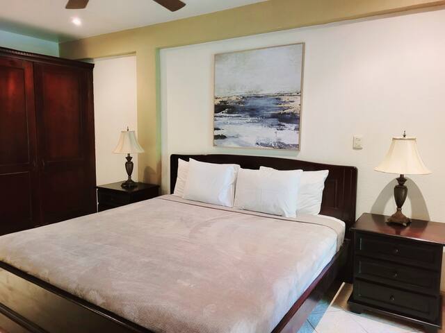 Tamarindo Sanctuary - $0 cleaning fees!