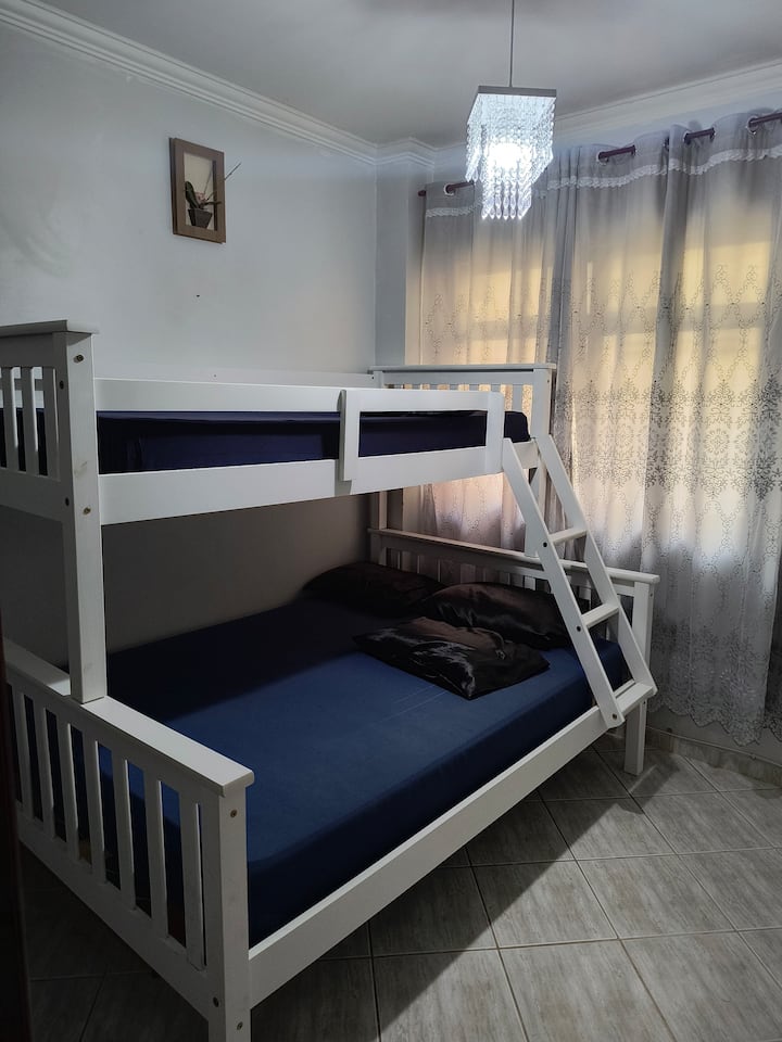 Dhomë gjumi 2