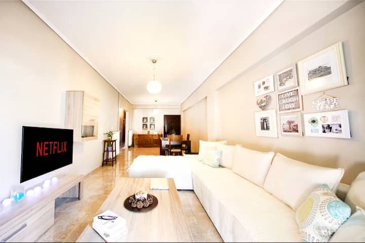 Spacious Family Home, View Of Acropolis! - Atenas