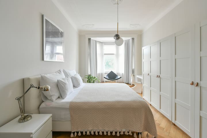 Art-Nouveau Residence by the Old Town Square