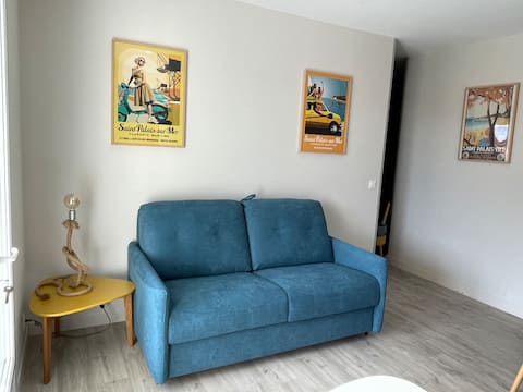 Annonce Airbnb populaire: GETAWAY TO THE LOOKOUT / BEACHES AND CITY CENTER ON FOOT à Saint Palais Sur Mer