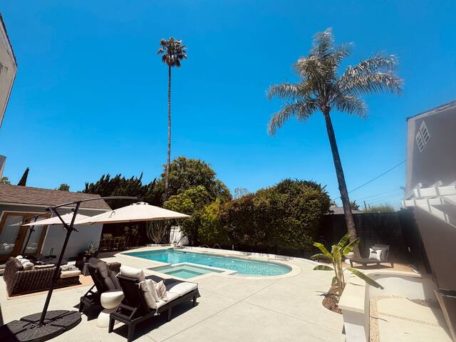 Quiet Relaxing Retreat House near Universal Studios gallery image 3