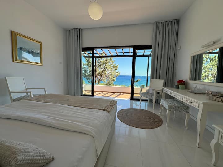 غرفة النوم 1