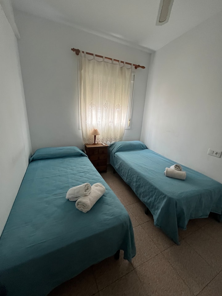 غرفة النوم 2