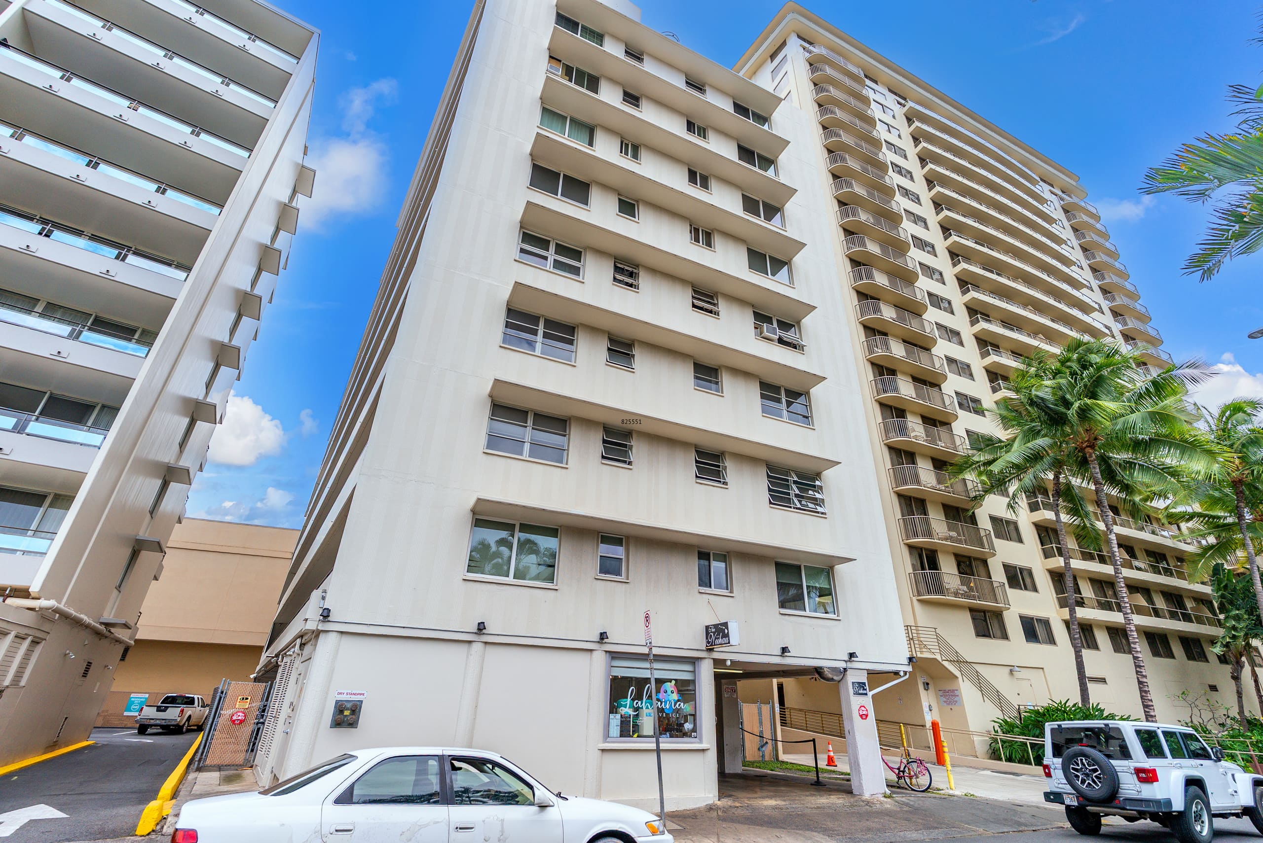 Waikike Beach Loft Near Restaurants - Image 41