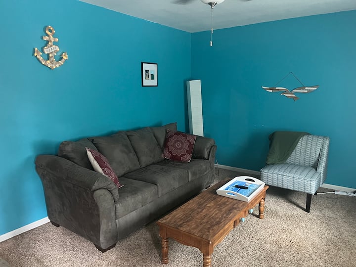 Casinos, Shopping, Pets, And Parking A Plenty! - Michigan City, IN