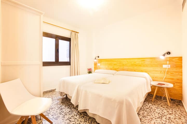 غرفة النوم 2