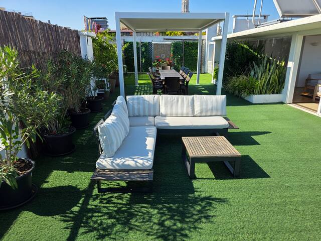 TheHOUSE – Your luxury home gallery image 2