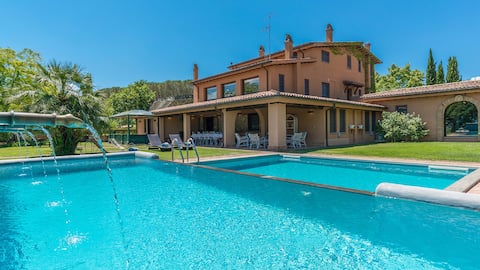 Montepietraia E San Martino 18, Emma Villas